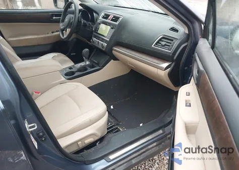 2016 Subaru Outback 3.6R Limited z USA, uszkodzony, nr VIN 4S4BSENC0G3266898